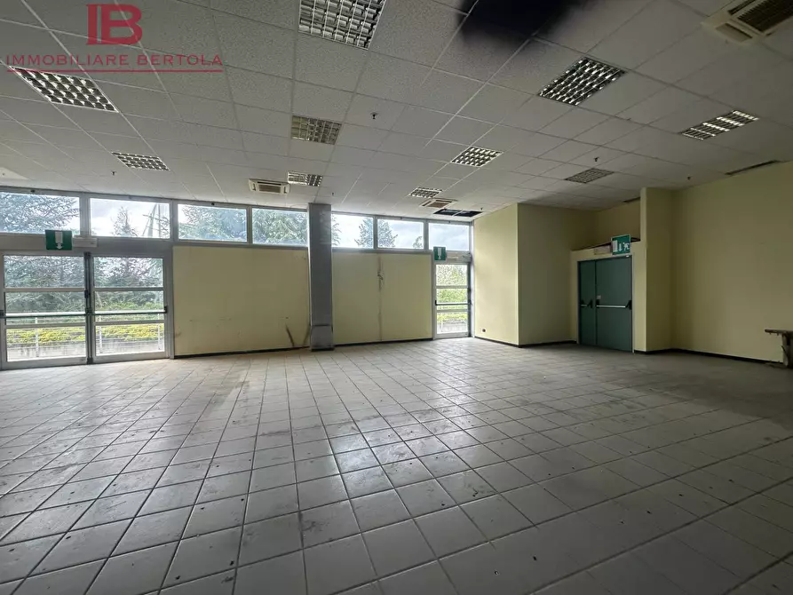 Immagine 41 di Ufficio in affitto  in VIA TORINO a Cuneo