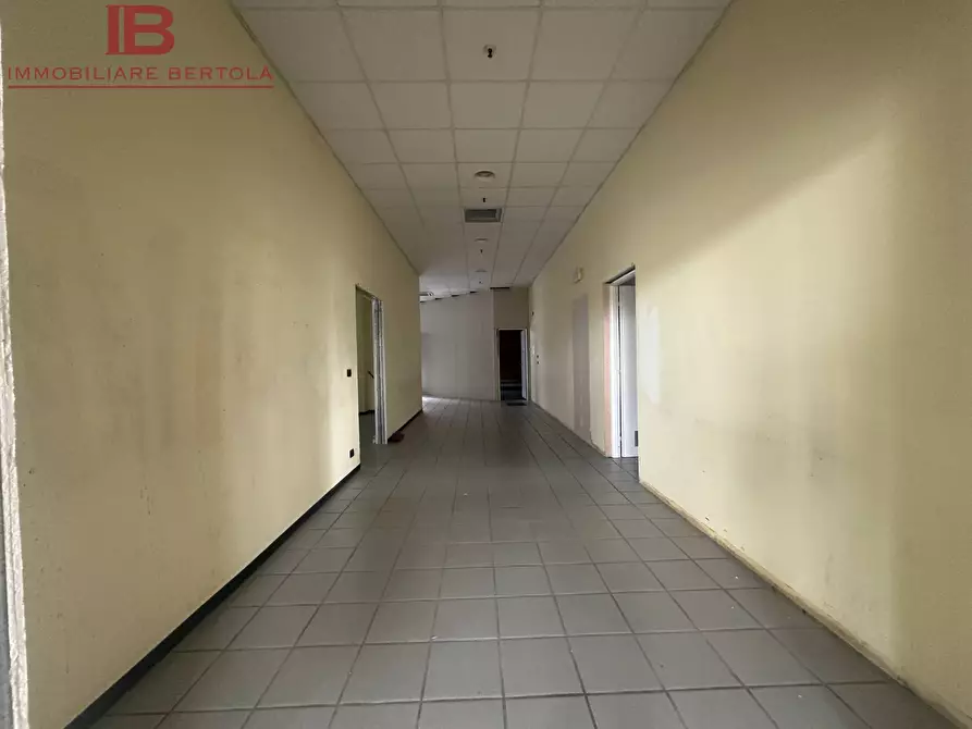 Immagine 43 di Ufficio in affitto  in VIA TORINO a Cuneo