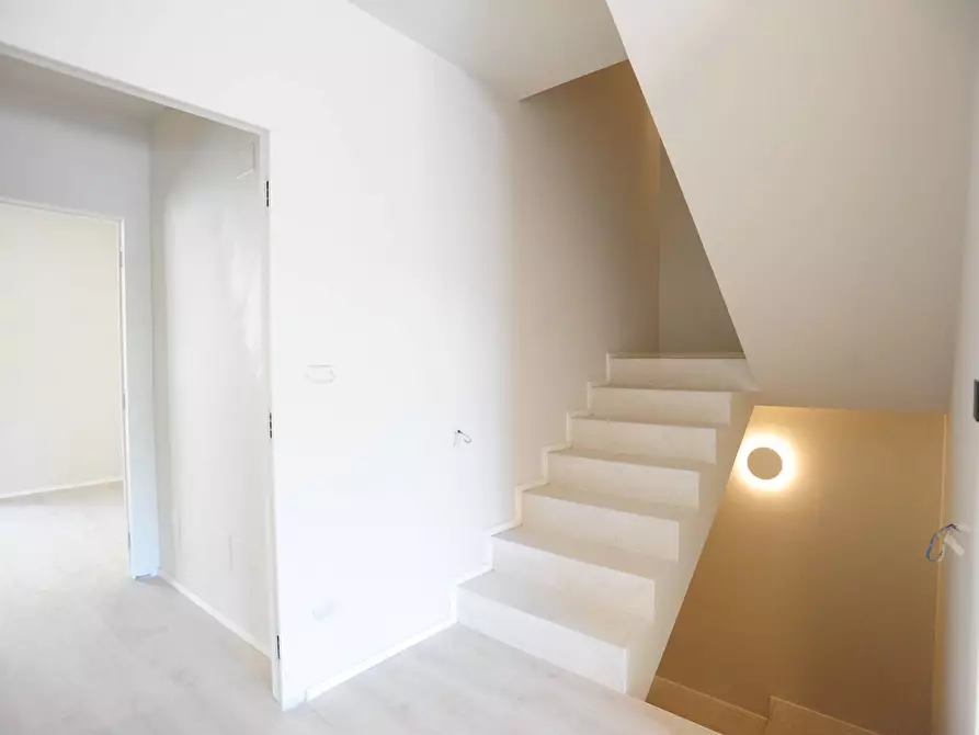 Immagine 9 di Villa in vendita  in Strada Torino 60 a Pino Torinese