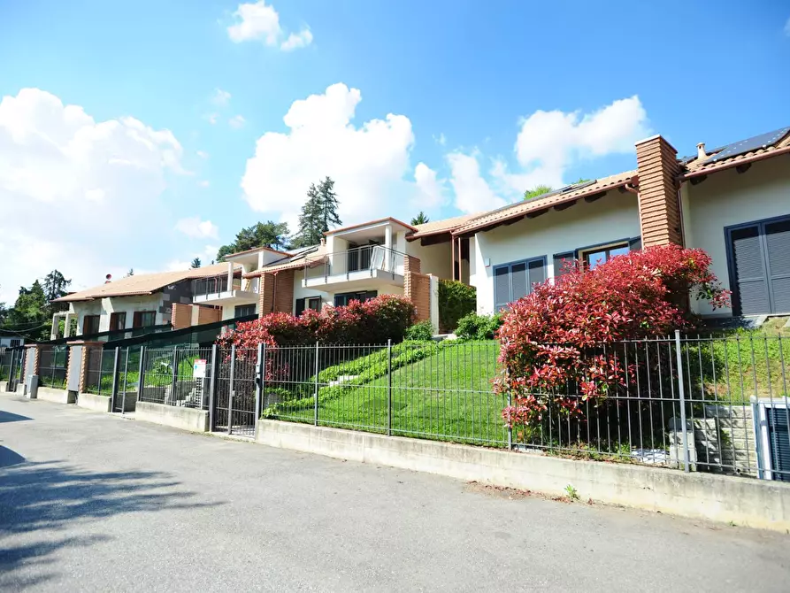 Immagine 1 di Villa in vendita  in Strada Torino 60 a Pino Torinese
