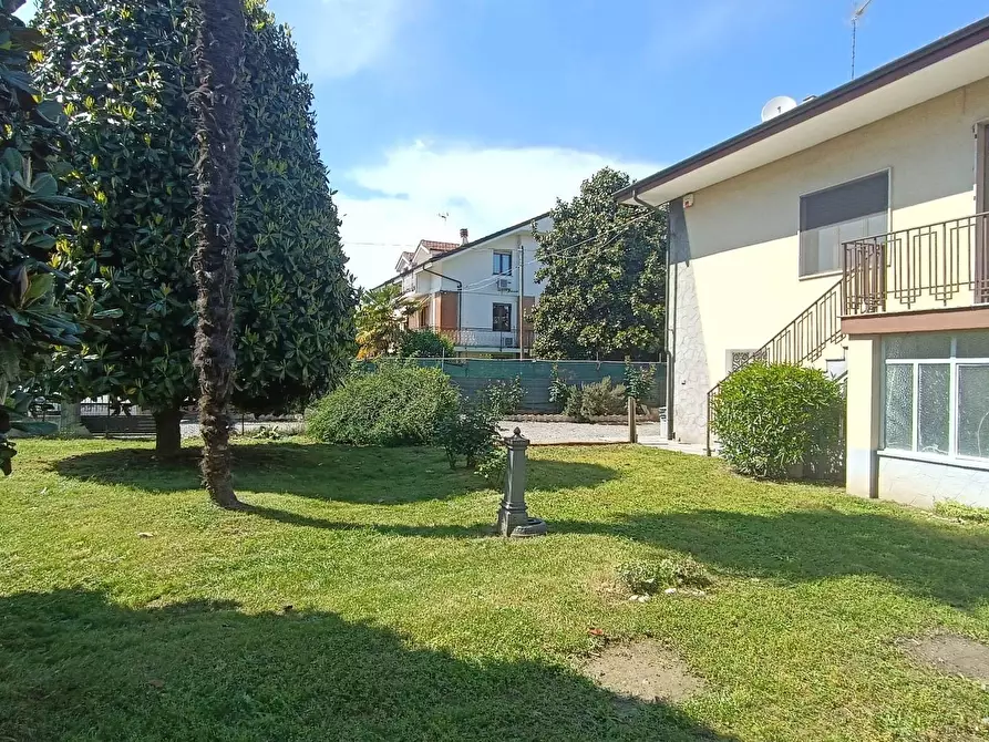 Immagine 6 di Villa in vendita  in via  Dottore Croce 25 a San Maurizio Canavese