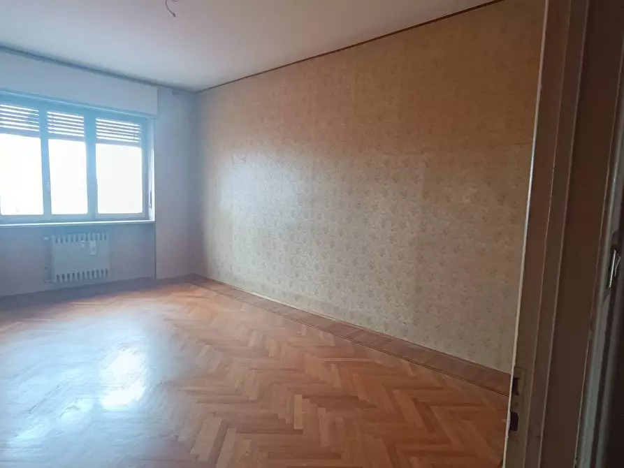 Immagine 15 di Appartamento in vendita  in VIA MONTEBELLO 20 a Ala Di Stura