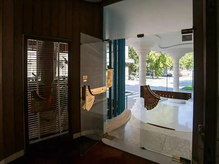 Immagine 3 di Ufficio in affitto  in Piazza Crimea 2 a Torino