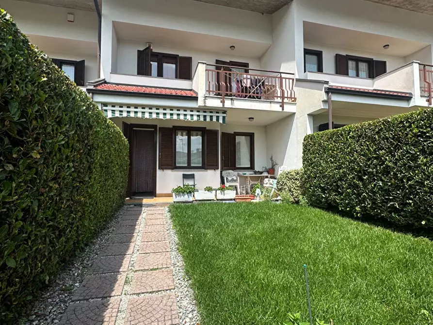 Immagine 1 di Villa in vendita  in VIA PRAZZO 6 a Cuneo