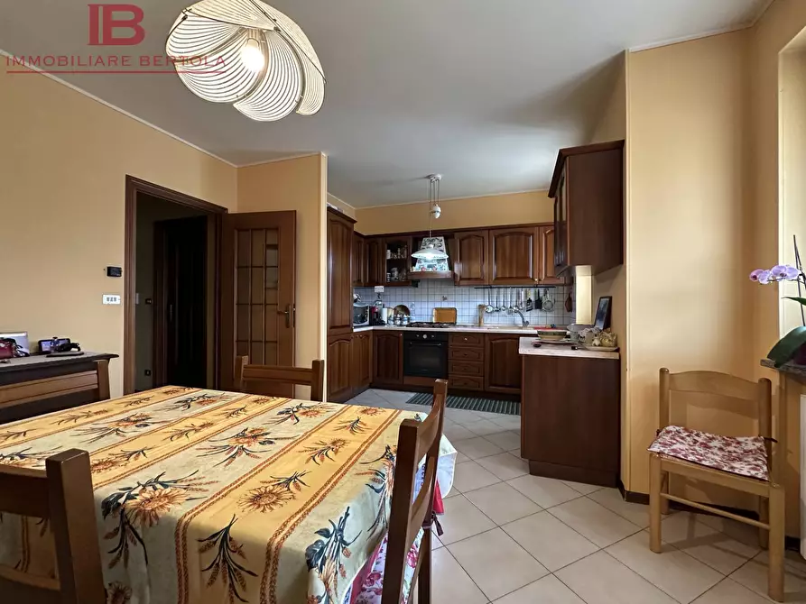 Immagine 3 di Villa in vendita  in VIA PRAZZO 6 a Cuneo