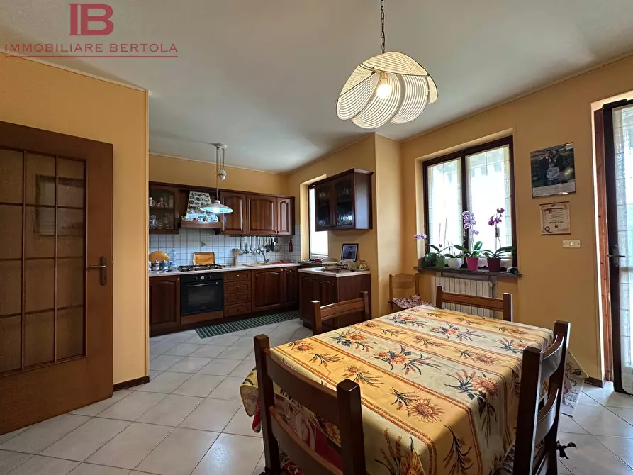 Immagine 5 di Villa in vendita  in VIA PRAZZO 6 a Cuneo