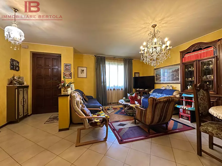 Immagine 12 di Villa in vendita  in VIA PRAZZO 6 a Cuneo