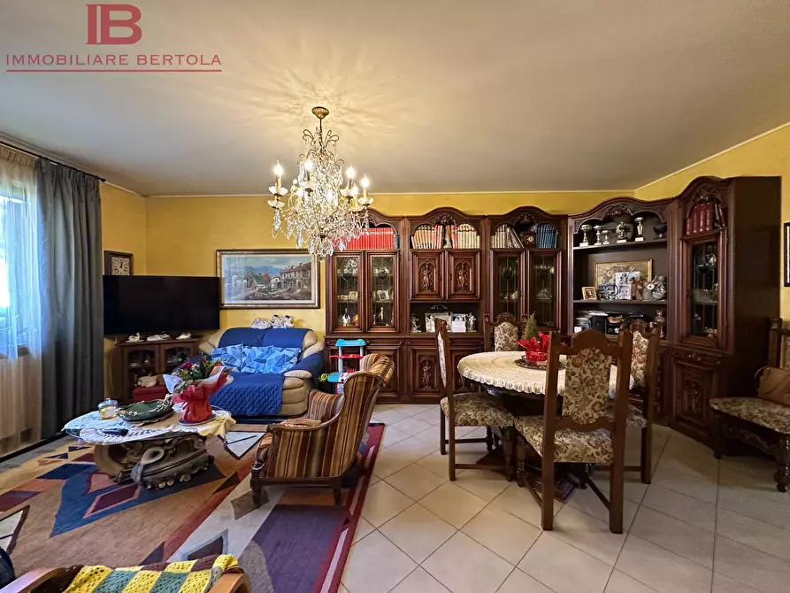 Immagine 14 di Villa in vendita  in VIA PRAZZO 6 a Cuneo