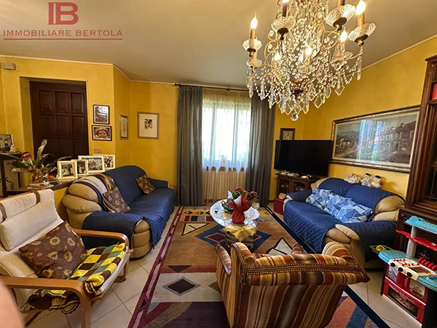 Immagine 15 di Villa in vendita  in VIA PRAZZO 6 a Cuneo