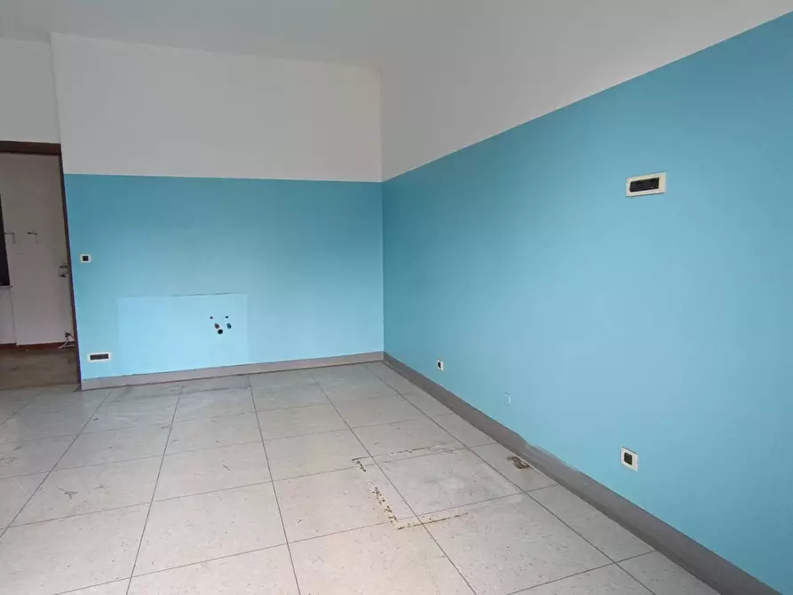 Immagine 7 di Ufficio in vendita  in Via Torino 23 a San Francesco Al Campo