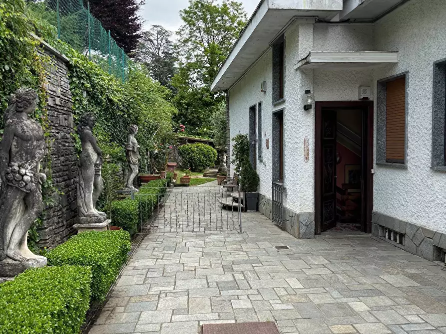 Immagine 4 di Appartamento in vendita  in Regione oviglia inferiore 3 a Lanzo Torinese