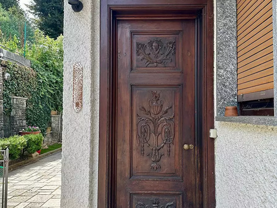 Immagine 5 di Appartamento in vendita  in Regione  Oviglia inferiore 3 a Lanzo Torinese