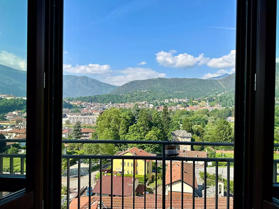 Immagine 12 di Appartamento in vendita  in Regione  Oviglia inferiore 3 a Lanzo Torinese