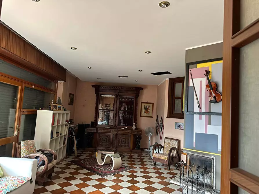 Immagine 22 di Villa in vendita  in Regione  Oviglia inferiore 3 a Lanzo Torinese