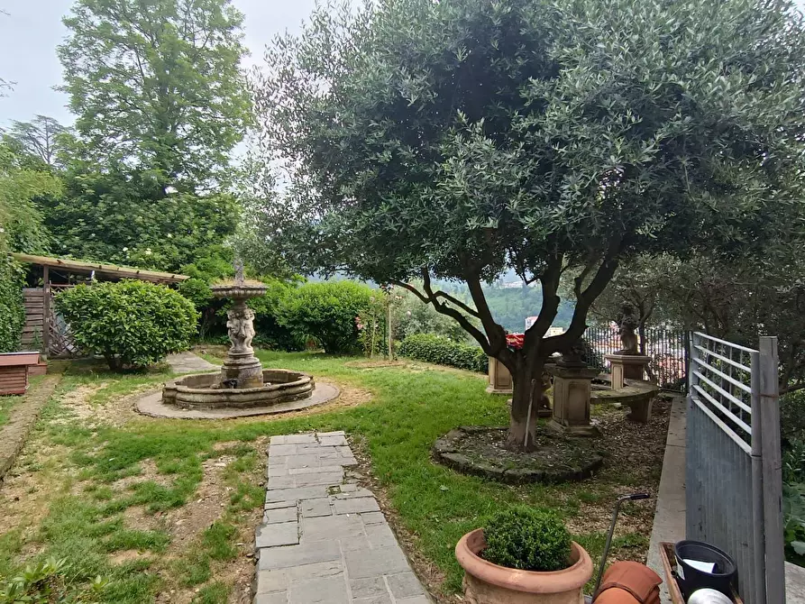 Immagine 4 di Casa semindipendente in vendita  in Regione  Oviglia inferiore 3 a Lanzo Torinese