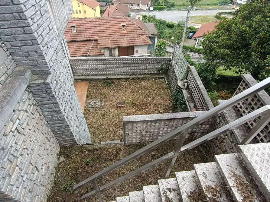 Immagine 25 di Casa semindipendente in vendita  in Regione  Oviglia inferiore 3 a Lanzo Torinese