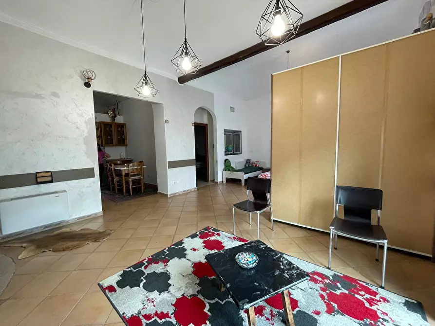 Immagine 4 di Locale commerciale in vendita  in Via Errico Giachino 71/C a Torino