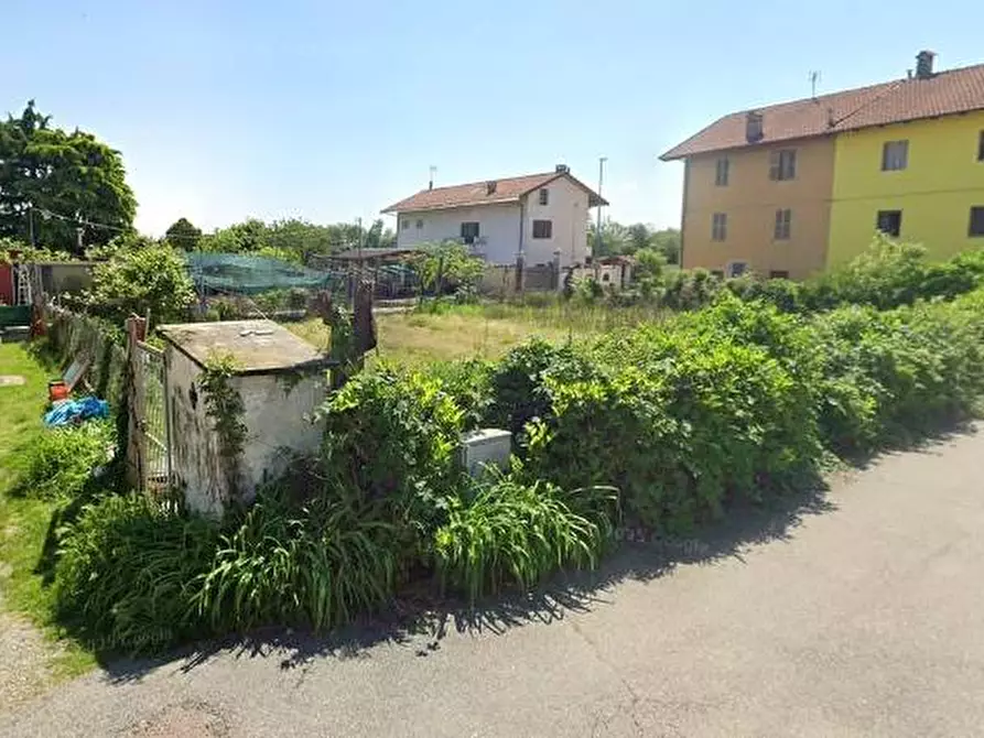 Immagine 12 di Terreno residenziale in vendita  in via Biella 23 a San Maurizio Canavese