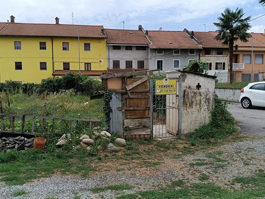 Immagine 10 di Terreno residenziale in vendita  in via Biella 23 a San Maurizio Canavese