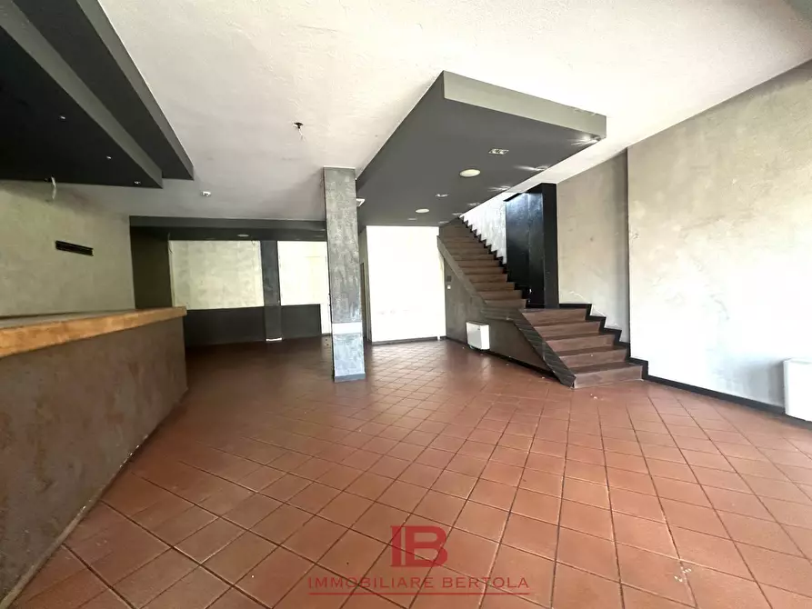 Immagine 5 di Locale commerciale in affitto  in via marmora 16 a Cuneo
