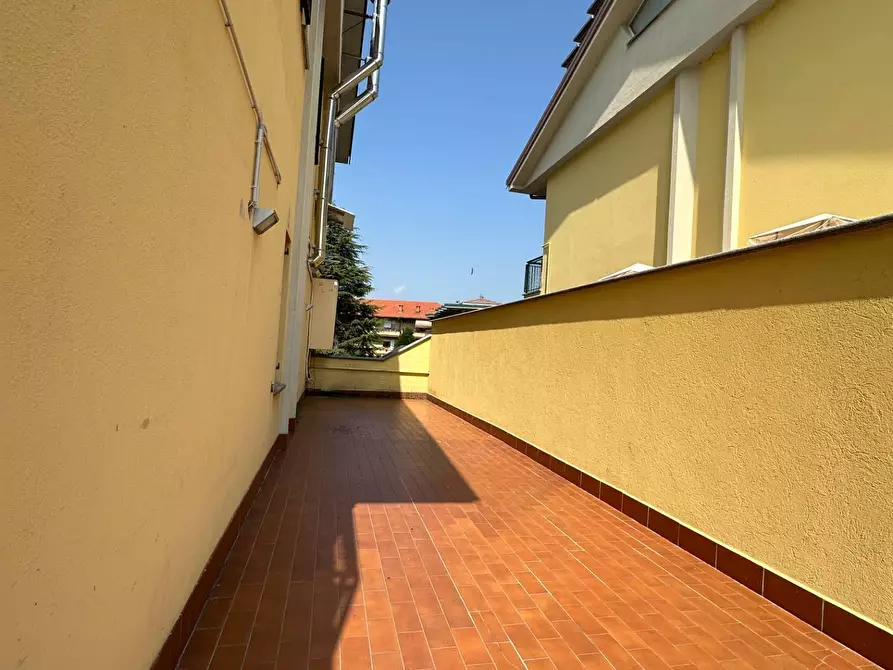 Immagine 21 di Locale commerciale in affitto  in via marmora 16 a Cuneo