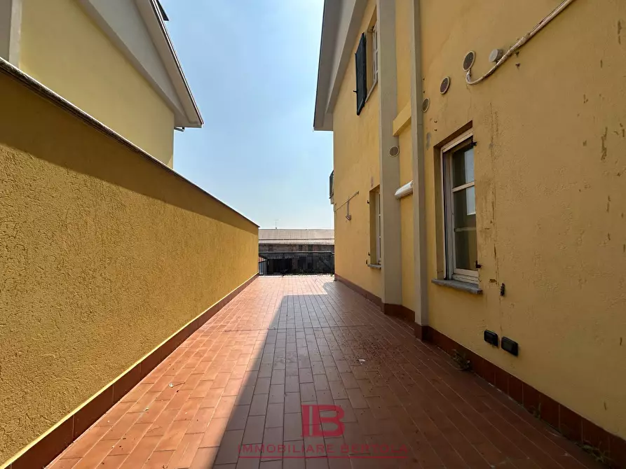 Immagine 23 di Locale commerciale in affitto  in via marmora 16 a Cuneo