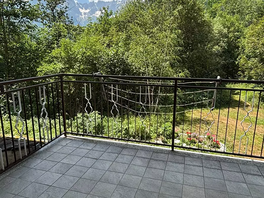 Immagine 6 di Appartamento in vendita  in SP33 10 a Ala Di Stura