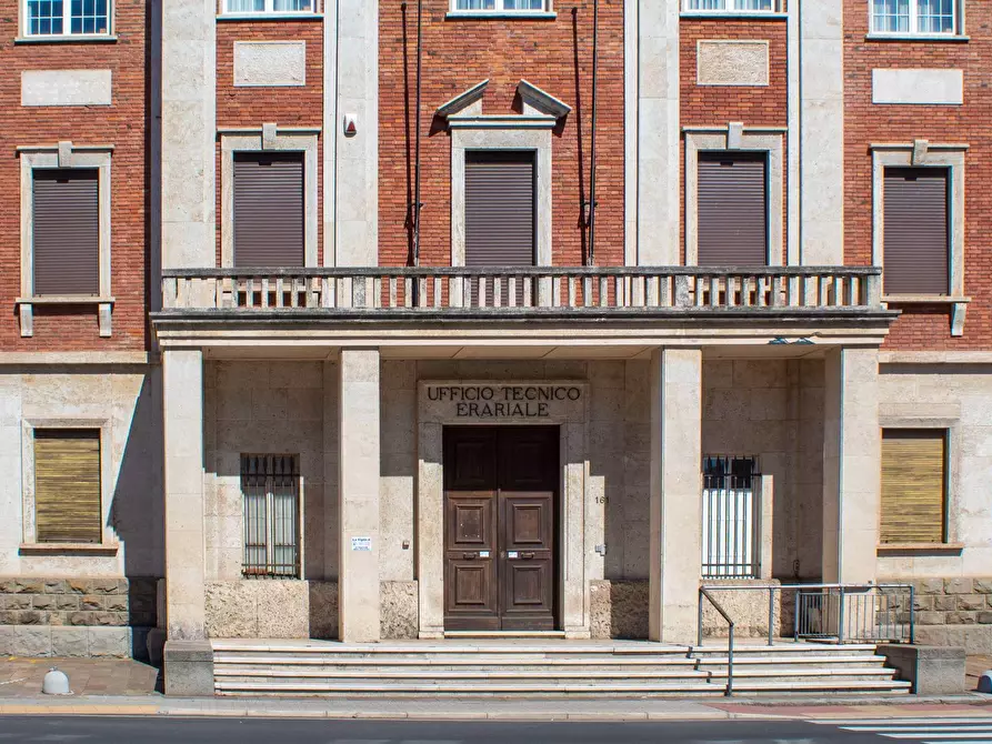 Immagine 4 di Ufficio in affitto  in Viale Matteotti a Imperia