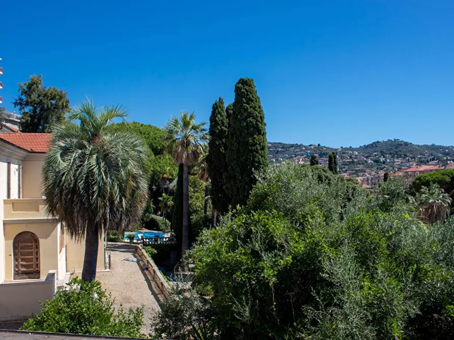 Immagine 34 di Ufficio in affitto  in Viale Matteotti a Imperia