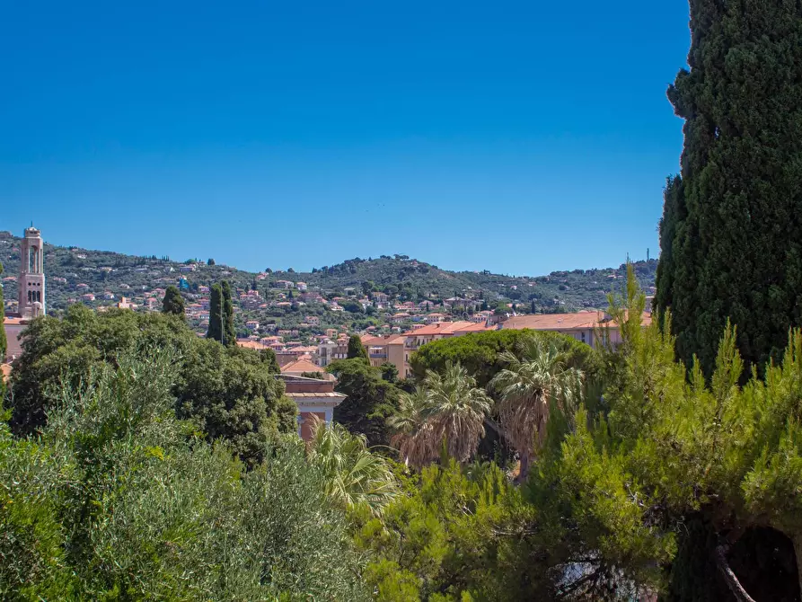 Immagine 35 di Ufficio in affitto  in Viale Matteotti a Imperia