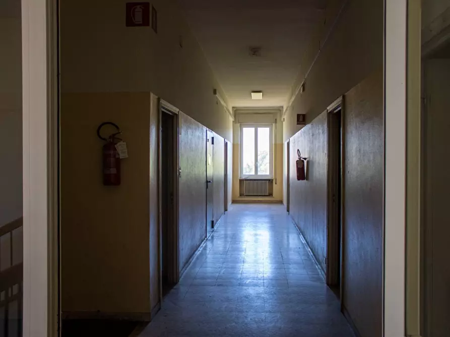 Immagine 16 di Ufficio in affitto  in Viale Matteotti a Imperia