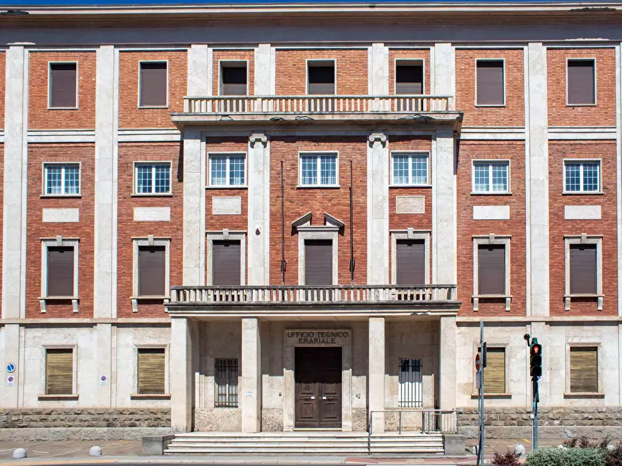 Immagine 3 di Ufficio in affitto  in Viale Matteotti a Imperia