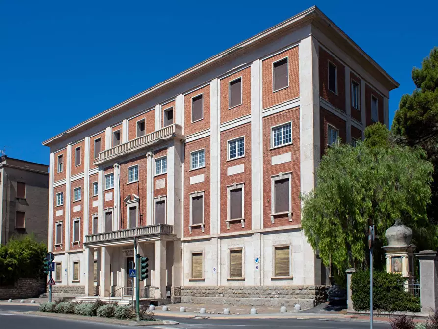 Immagine 2 di Ufficio in affitto  in Viale Matteotti a Imperia