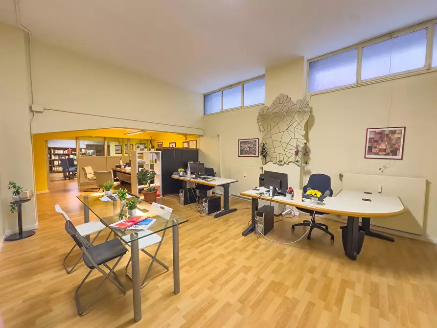 Immagine 14 di Ufficio in affitto  in Via San Pio V 30 bis a Torino