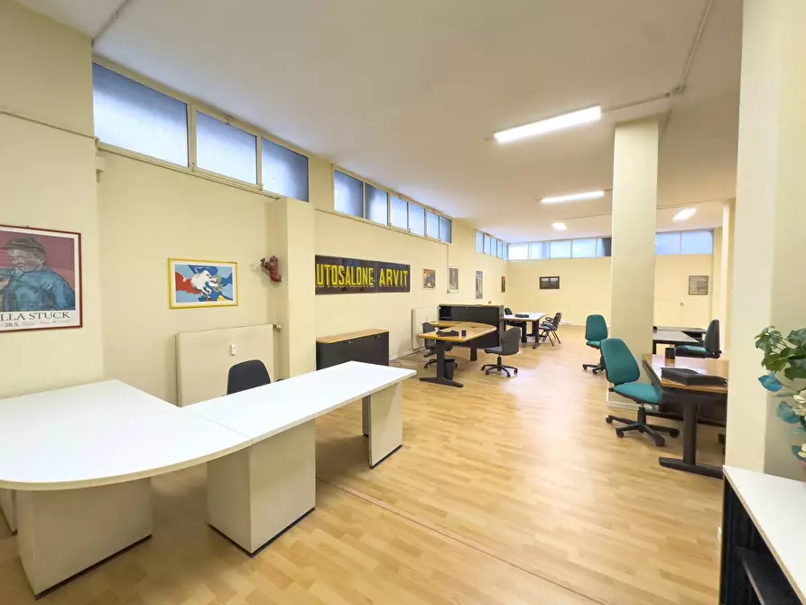 Immagine 7 di Ufficio in vendita  in Via San Pio V 30 bis a Torino