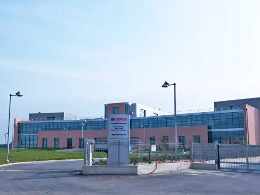 Immagine 2 di Ufficio in affitto  in Via Dell'industria 11 a Chieri