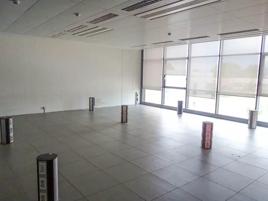 Immagine 8 di Ufficio in affitto  in Via Dell'industria 11 a Chieri