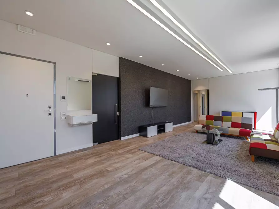 Immagine 5 di Attico in affitto  in Via Dell' Arcivescovado 2 a Torino