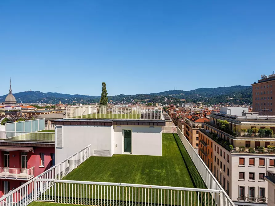 Immagine 42 di Attico in affitto  in Via Dell' Arcivescovado 2 a Torino