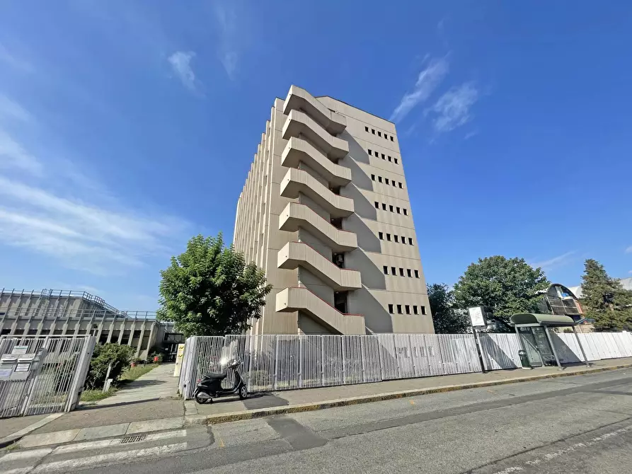 Immagine 1 di Ufficio in affitto  in Via Gioacchino Quarello 19 a Torino