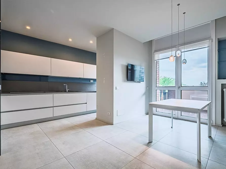 Immagine 2 di Appartamento in vendita  in Via Antonio Canova 47 a Torino