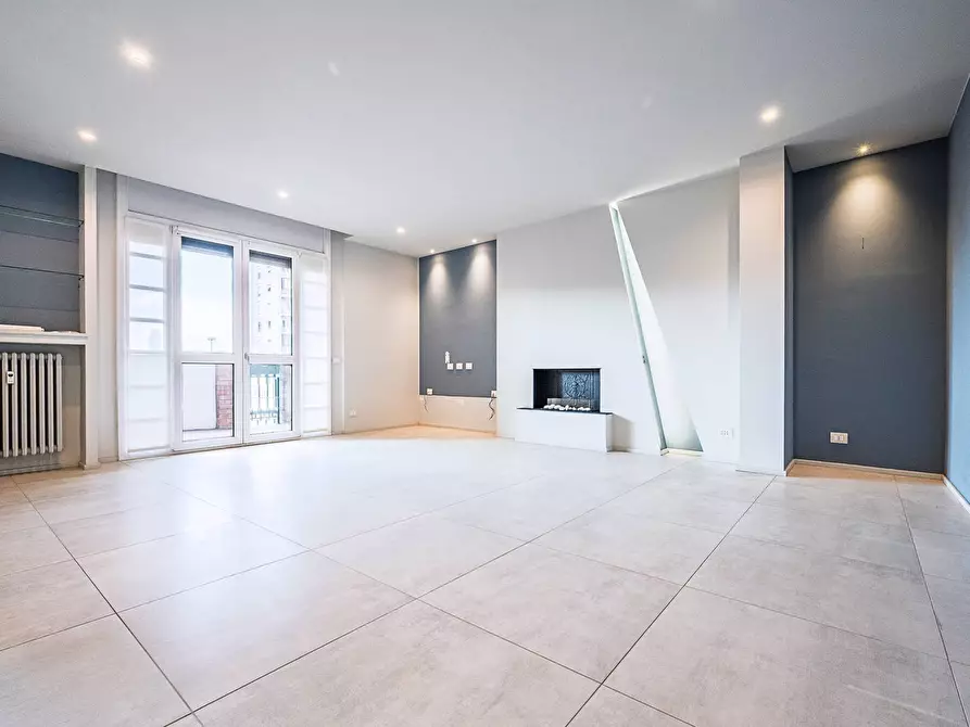 Immagine 7 di Appartamento in vendita  in Via Antonio Canova 47 a Torino