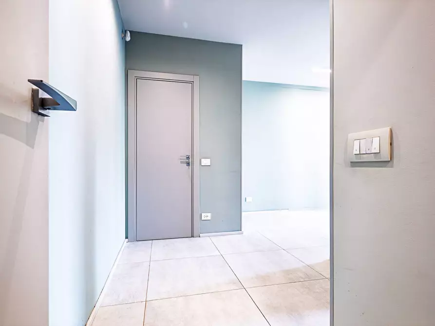 Immagine 23 di Appartamento in vendita  in Via Antonio Canova 47 a Torino