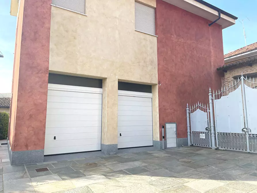 Immagine 2 di Appartamento in affitto  in Via Umberto I 79 a Andezeno