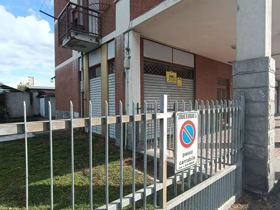 Immagine 2 di Ufficio in vendita  in Via dei Ciliegi 6 a Borgaro Torinese