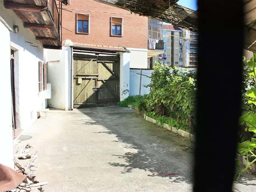 Immagine 7 di Casa indipendente in vendita  in Via Passo Buole 75 a Torino