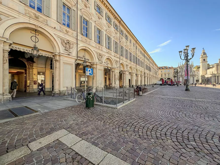 Immagine 1 di Appartamento in affitto  in Via Maria Vittoria a Torino