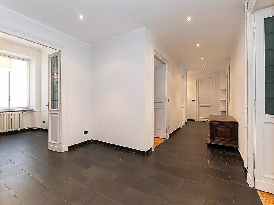 Immagine 8 di Appartamento in vendita  in Corso Palestro 13 a Torino