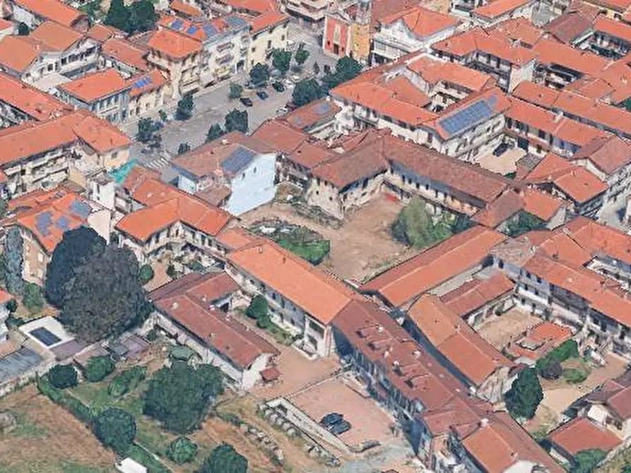 Immagine 15 di Palazzo in vendita  in Via Donalisio 5 a Mathi