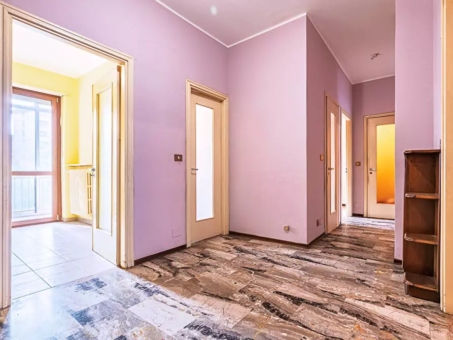 Immagine 6 di Appartamento in vendita  in Via San Remo 2 a Torino